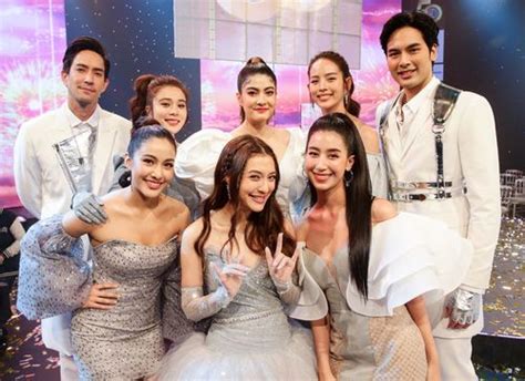 ช่องดิจิตอลทีวี ดูฟรีทีวีออนไลน์ ข่าว กีฬา ละคร ถ่ายทอดสด ฟุตบอล บาสเกตบอล มวย รายการบันเทิง และอื่นๆ ออกอากาศด้วยความคมชัดระดับ hd รวม โป๊ป เจมส์ ณเดชน์ ญาญ่า ขอบคุณผู้ชมที่รักกัน | ข่าว ...