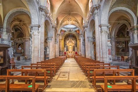 Santa Maria Del Popolo In Rome A Holy Sight Day And Night Go Guides