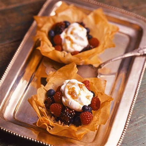 The word phyllo is a greek word meaning leaf article summary. Berries & Cream In Phyllo Cups | Recipe | Baked dessert ...