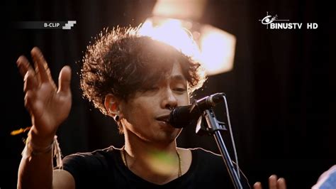 Masukkan butiran anda dibawah atau klik ikon untuk log masuk akaun Arti Lagu Desember Efek Rumah Kaca - Sekitar Rumah