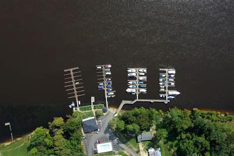 River's Rest Motel and Marina in Charles City, VA, United States