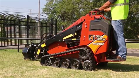 Ditch Witch Sk850 Mini Skid Steer Youtube