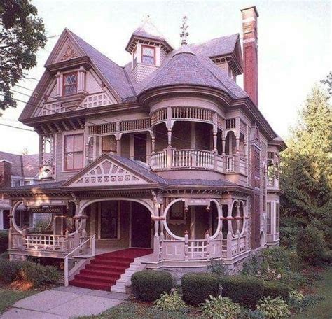 Pin By Cheryl Lynn On The Color Purple Victorian Homes Victorian