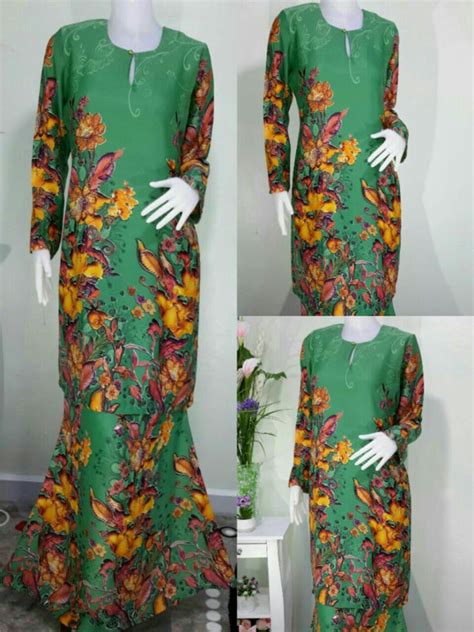 Cara potong baju kurung moden biasa & kembang payung. Kurung Batik Moden | Beautiful hijab, Dresses with sleeves ...