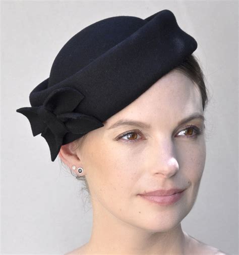 23 Hairstyles For Hats And Fascinators Hairstyle Catalog