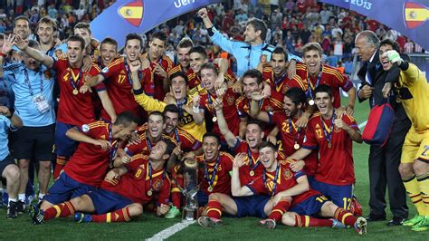 Le réseau du foot sur internet vous fait partager sa passion du ballon rond. Euro Espoirs : L'Espagne conserve son titre en dominant l ...