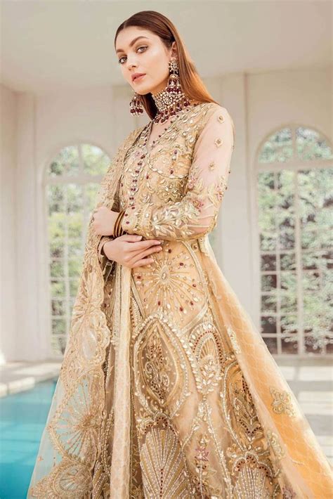 Latest Embroidered Pakistani Suits In 2020 Dresses Dresses Online