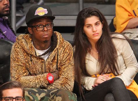 Lil Wayne Surprised His Girlfriend Dhea With A Fat Ring On Valentines Day