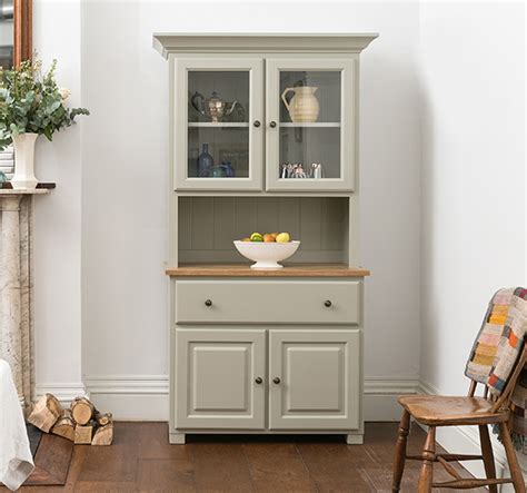 With a glossy elm finish and streamlined design the modrest san marino modern dresser offers your bedroom the best of style and function. Painted Kitchen Dressers | The Kitchen Dresser Company