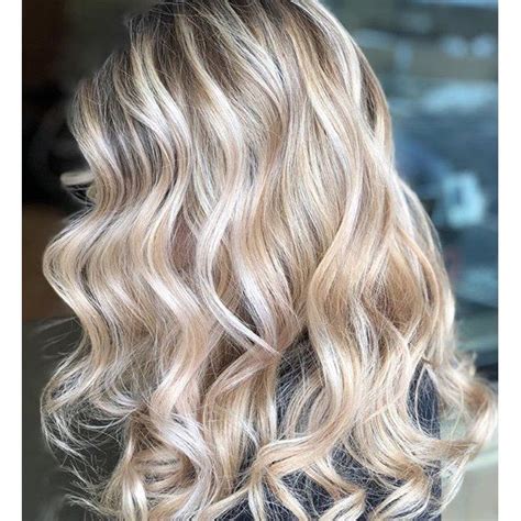 champagne is the latest color hair we re crazy for champagne hair color champagne blonde hair