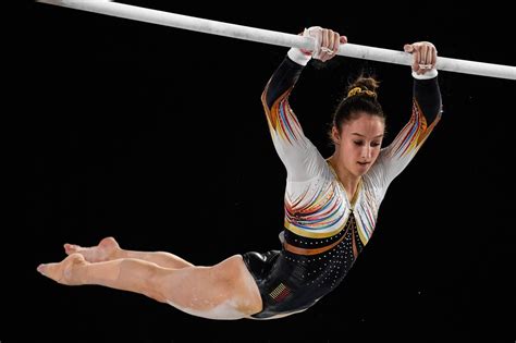Nina derwael is a belgian artistic gymnast. Historisch: Nina Derwael behaalt bronzen medaille op WK ...