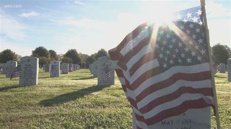 People Place Flags On Veterans Graves At East Tn Cemeteries Ahead Of