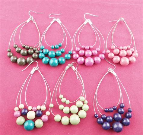 Cute And They Look Easy To Make Beaded Jewelry Jewelry Crafts