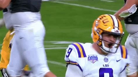 Pff Ranks Joe Burrow As The Top Quarterback In College Football The