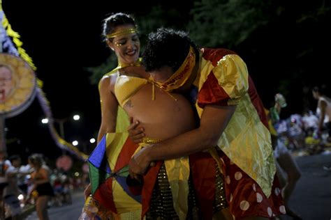 Photos Brazils Carnival In Full Swing Despite Widespread Zika Threat Pbs Newshour