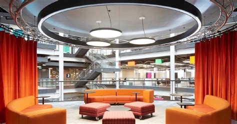 Only the latest world news can be listened to live streaming. In pictures: Inside BBC Wales' new Cardiff headquarters ...