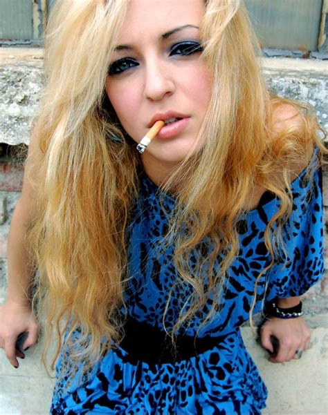 Pin On Beautiful Smoking Women