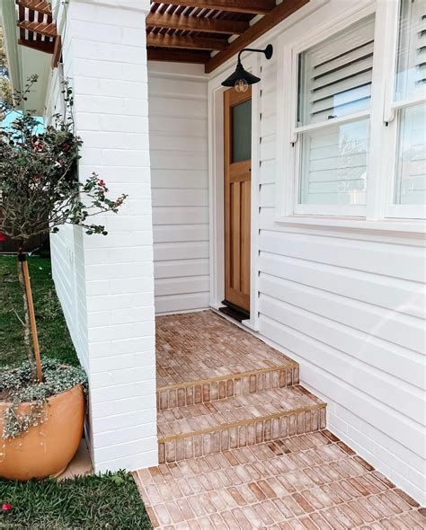 Porch Tile Ideas 11 Ways To Create An Impressive Entrance