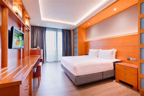 Resorts World Sentosa Hotel Michael Sg Clean Yonda