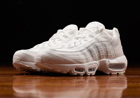This Triple White Nike Air Max 95 Comes With Snakeskin •