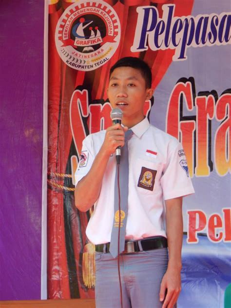Apakah anda ingin momen kelulusan anda memiliki kesan. KATA SAMBUTAN PERPISAHAN SEKOLAH - Kata sambutan