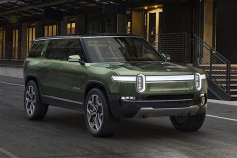 Rivian R1s Electric Suv Launched With Seven Seats And 750bhp Images