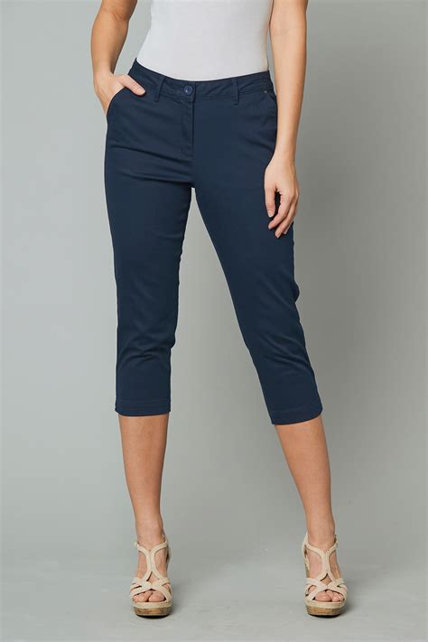 Buy Capri Trousers Fast Home Delivery Bonmarché