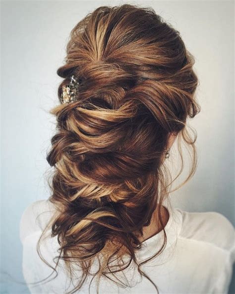 4 Romantic Wedding Hairstyles To Complete Your Vision Loose Braids