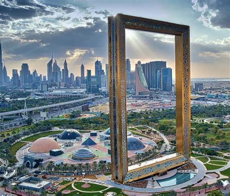 Iconic Landmarks To See In Dubai Ncl Travel