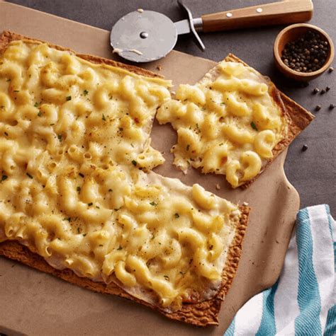 27 Best Mac And Cheese Pizza Recipes