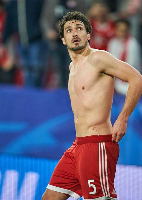 Mats Hummels Shirtless Photos The Nude Male