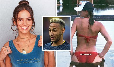 World Cup 2018 Neymar’s Girlfriend Bruna Sends Brazil Star Luck With Sultry Selfie Celebrity