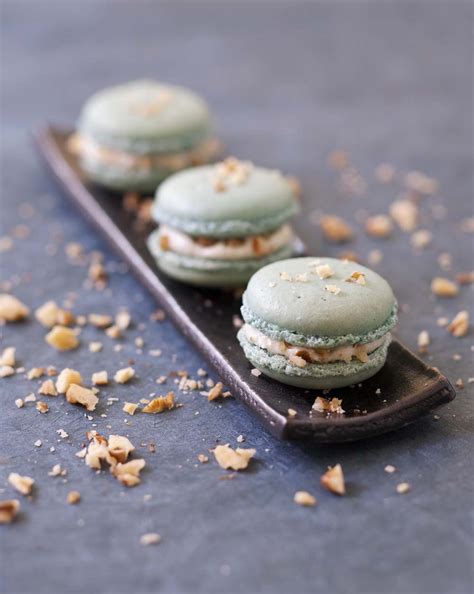 Any post/link referring to macaroons will be removed regardless of content. Macarons salés roquefort noix - Bataille Food #51 ...