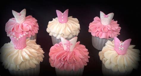 Ballet Tutu Cupcakes In Pink Tutu Cupcakes Mini Cakes Cupcakes