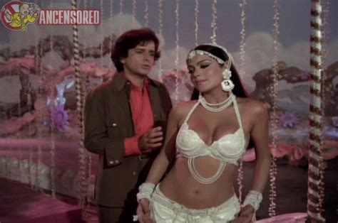 Nackte Zeenat Aman In Satyam Shivam Sundaram