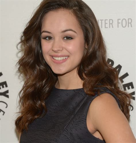 The Goldbergs Star Hayley Orrantia Talks Her First Love Singing