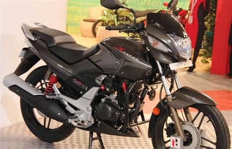 Braking system is not good compare with torque power because this year model do not. HERO HONDA CBZ XTREME, Review, Price, Model, Types, Stores ...