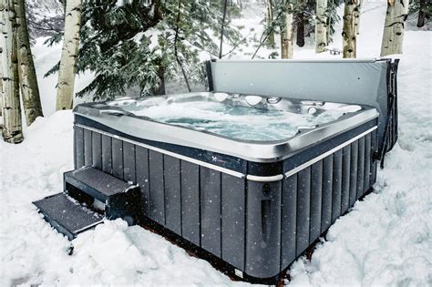 6 Tips For Getting Your Hot Tub Ready For Winter