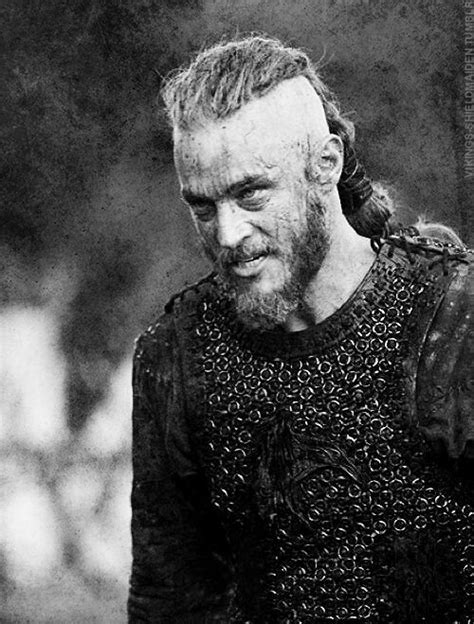 Épinglé Par Myriam Jaspers Sur Ragnar Lothbrok Black And White
