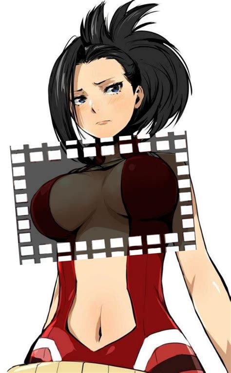 And then her underarms aren't ticklish, but people assume they will be; Shake My Phone feat: Momo Yaoyorozu : Animemes