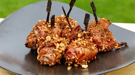 Schweinefilet - Spieße mit Mandelkruste