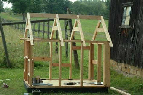 In addition to saving a lot of money, you'll always. Building a Dog House