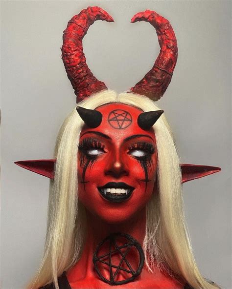 Pin By V On Inspiration Creepy Halloween Makeup Devil Makeup
