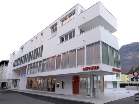 Contact us +383 38 222 222. Banca Raiffeisen Tre Valli: orari di apertura & codici d ...