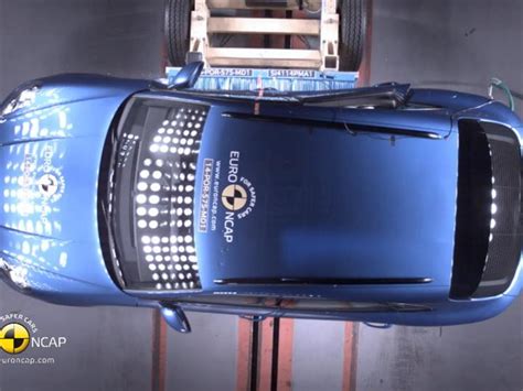 Euro Ncap Newsroom Porsche Macan Crash Tests 2014 With Captions