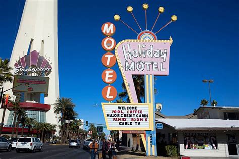 Monographie Besatzung Fettleibigkeit Motels In Las Vegas Lagerkreis Kapieren Galaxis