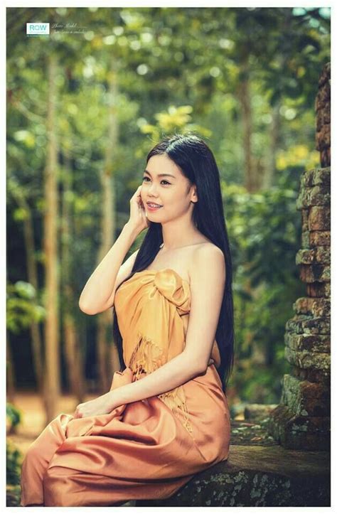 cambodia model traditional dress lungvek style world most beautiful woman beautiful saree