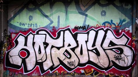 Graffiti In Prague Praha 2011 Youtube