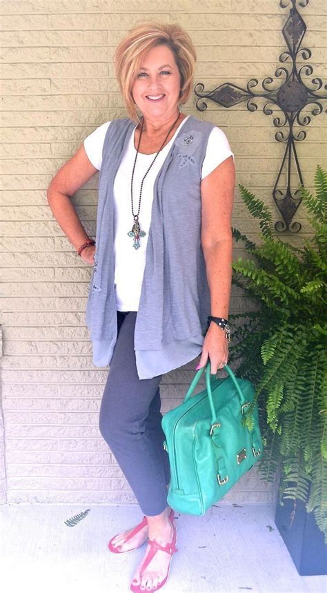 20 Pretty Work Outfits Ideas For Women Over 50 Fashion Clothes Women Over 50 Womens Fashion