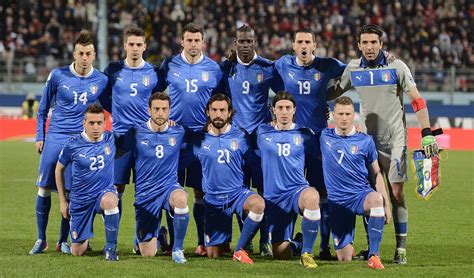 Esta página cita fontes confiáveis, mas. Seleção italiana chega ao Rio para Copa das Confederações ...